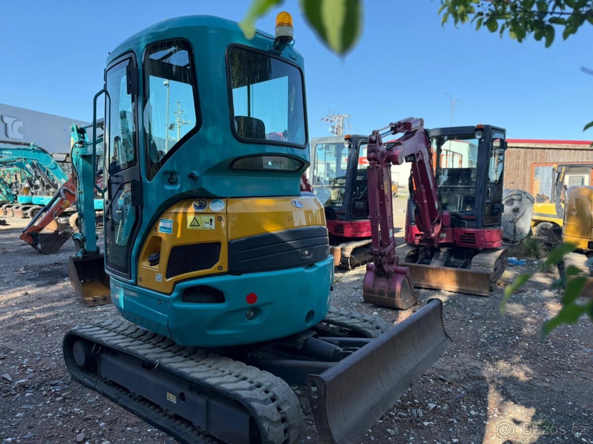 Kubota U30 - 3