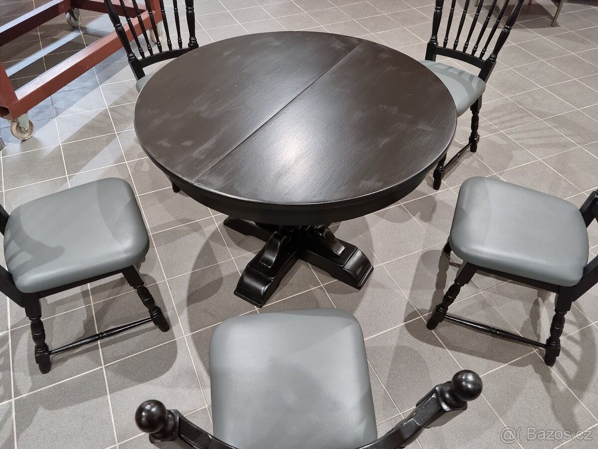 Jídelní stůl - 3