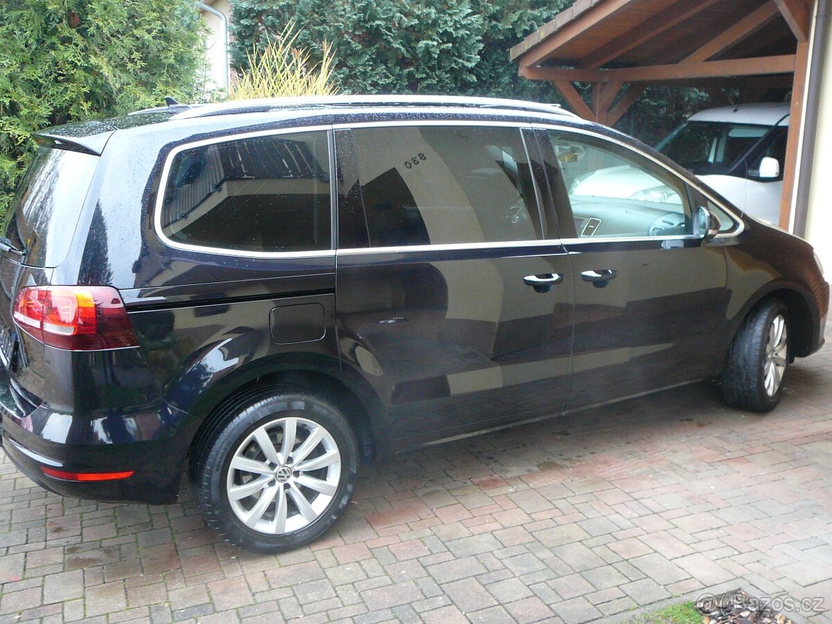 VW SHARAN 2.0 TDI 130KW 7MÍST DSG+F1 PANORAMA NAV ACC FRONT - 3