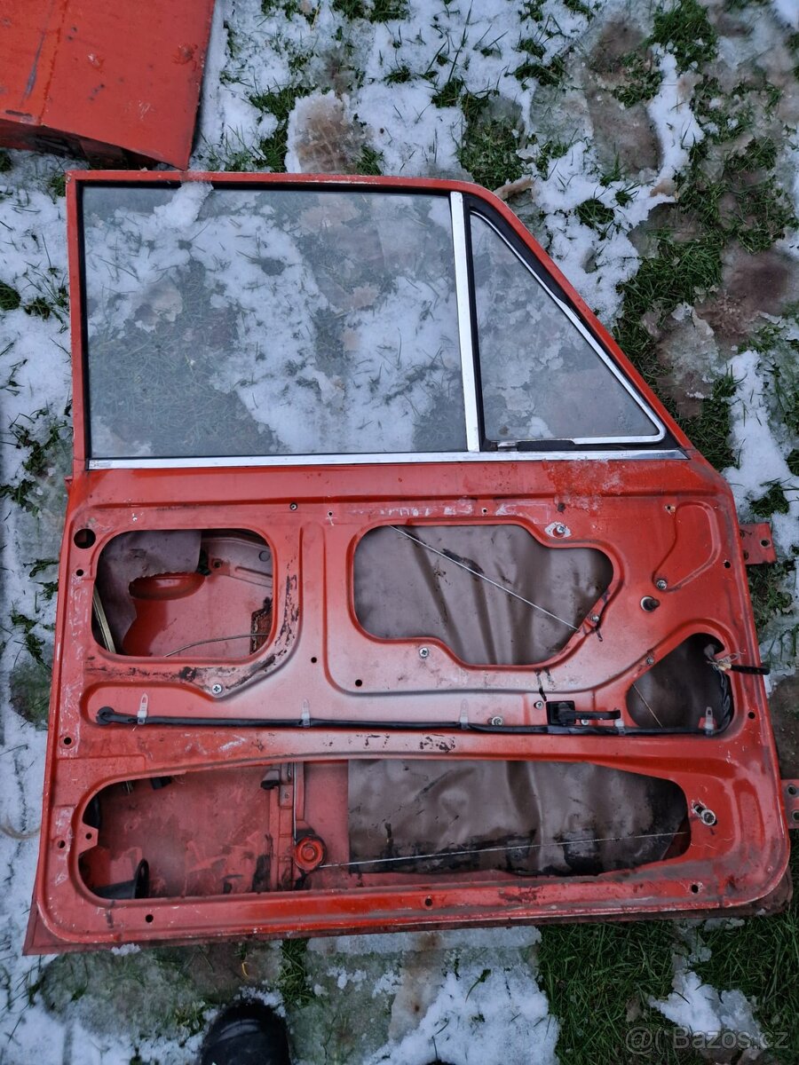 Prodám náhradní díly Lada ,Váz,Žiguli...1500,1600 - 3