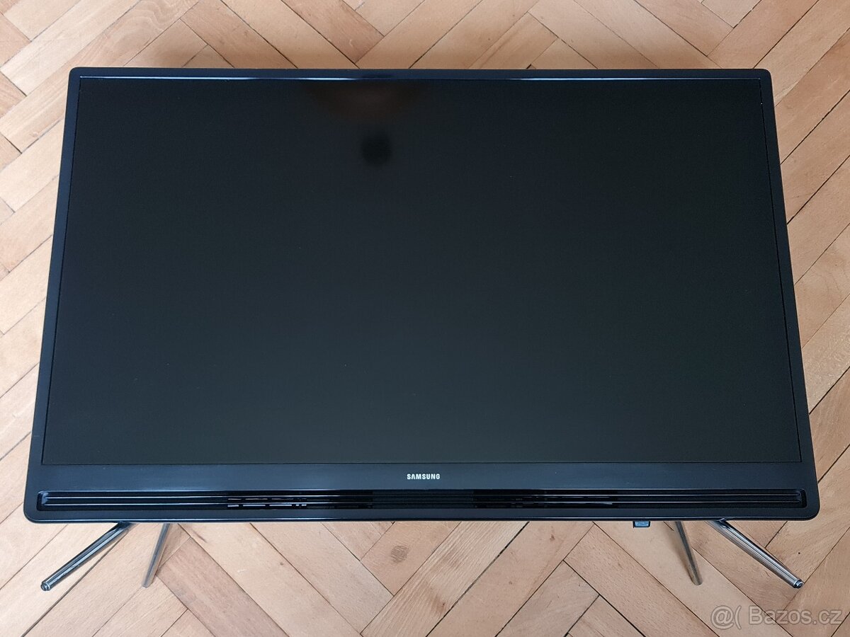 LED 32" Samsung UE32K4102 - 3