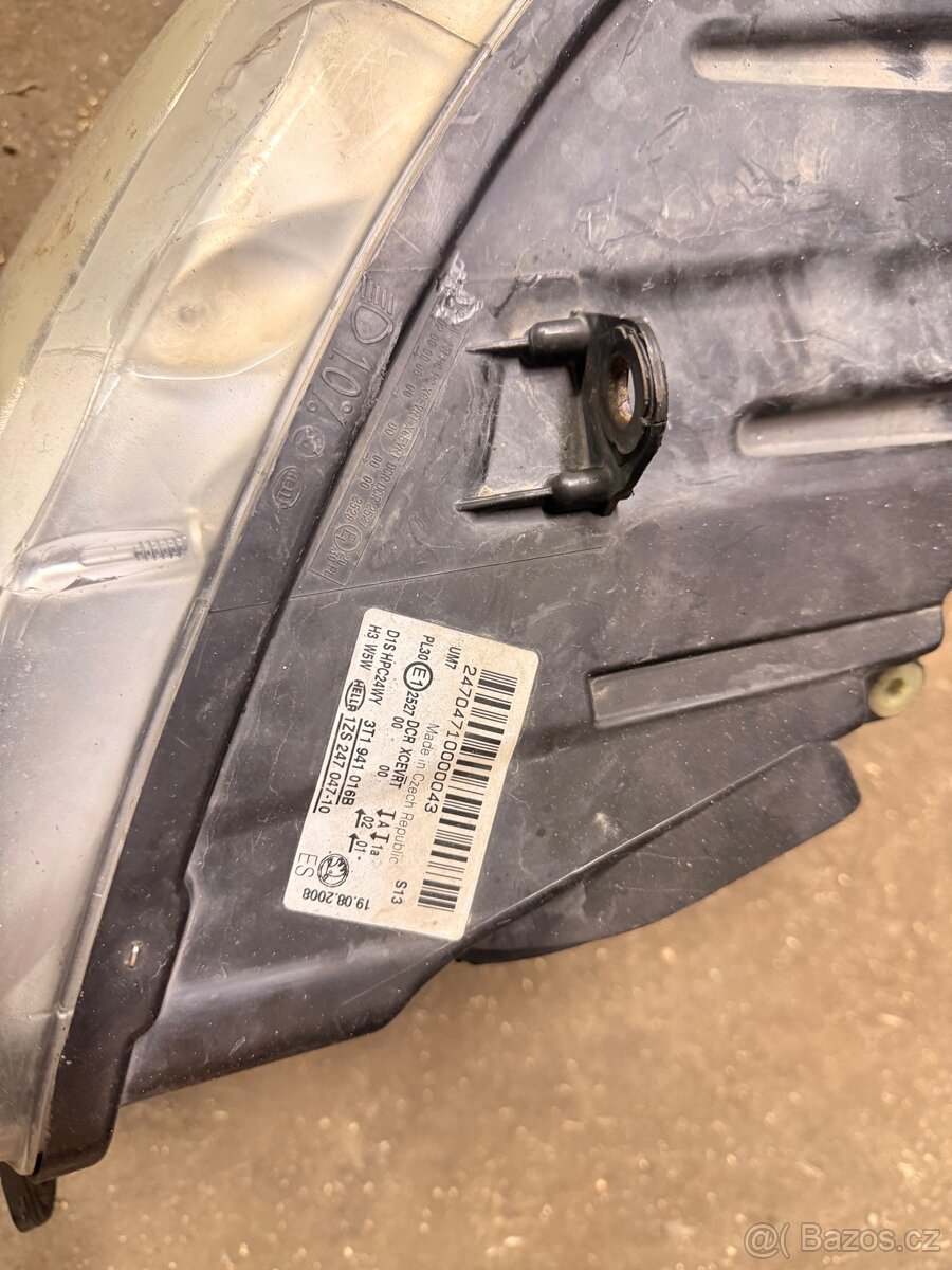 Prodám Bixenony Škoda Superb 2 - 3