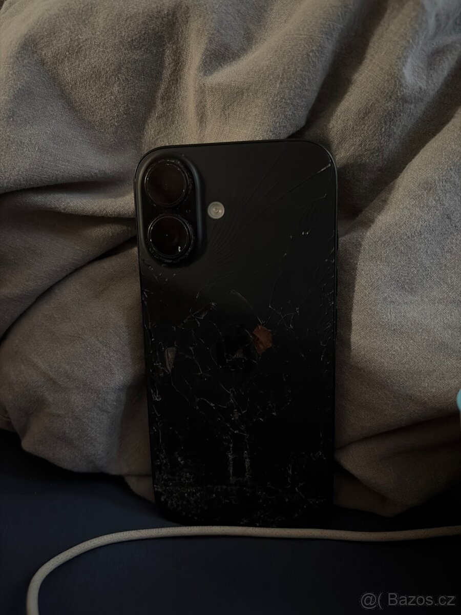 iPhone 16 256 gb black - 3