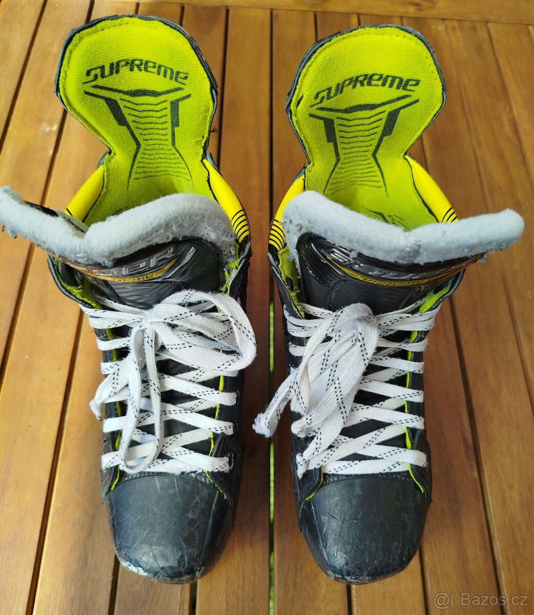 Brusle Bauer Supreme M4 S22 Int. 4,5 Fit 3 - 3