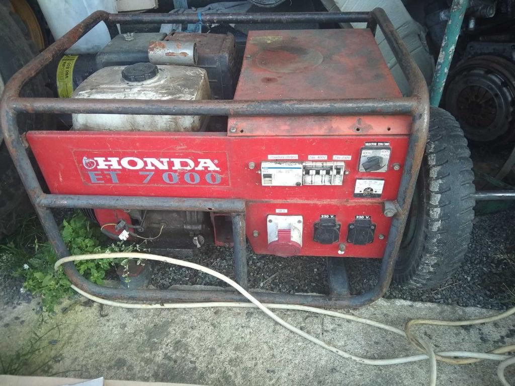 Prodám centrálu Honda ET7000 - 3
