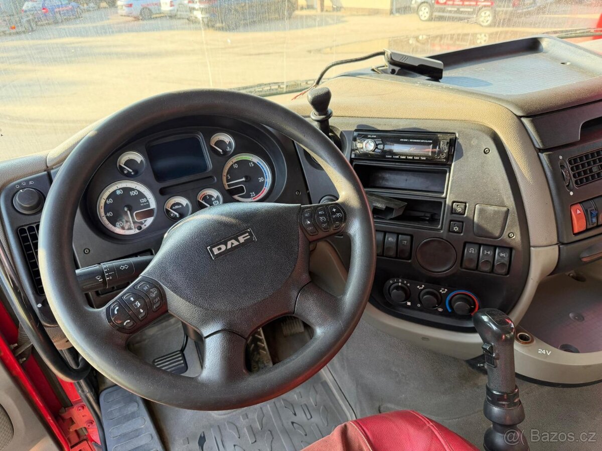 Tahač návěsů DAF XF - 3