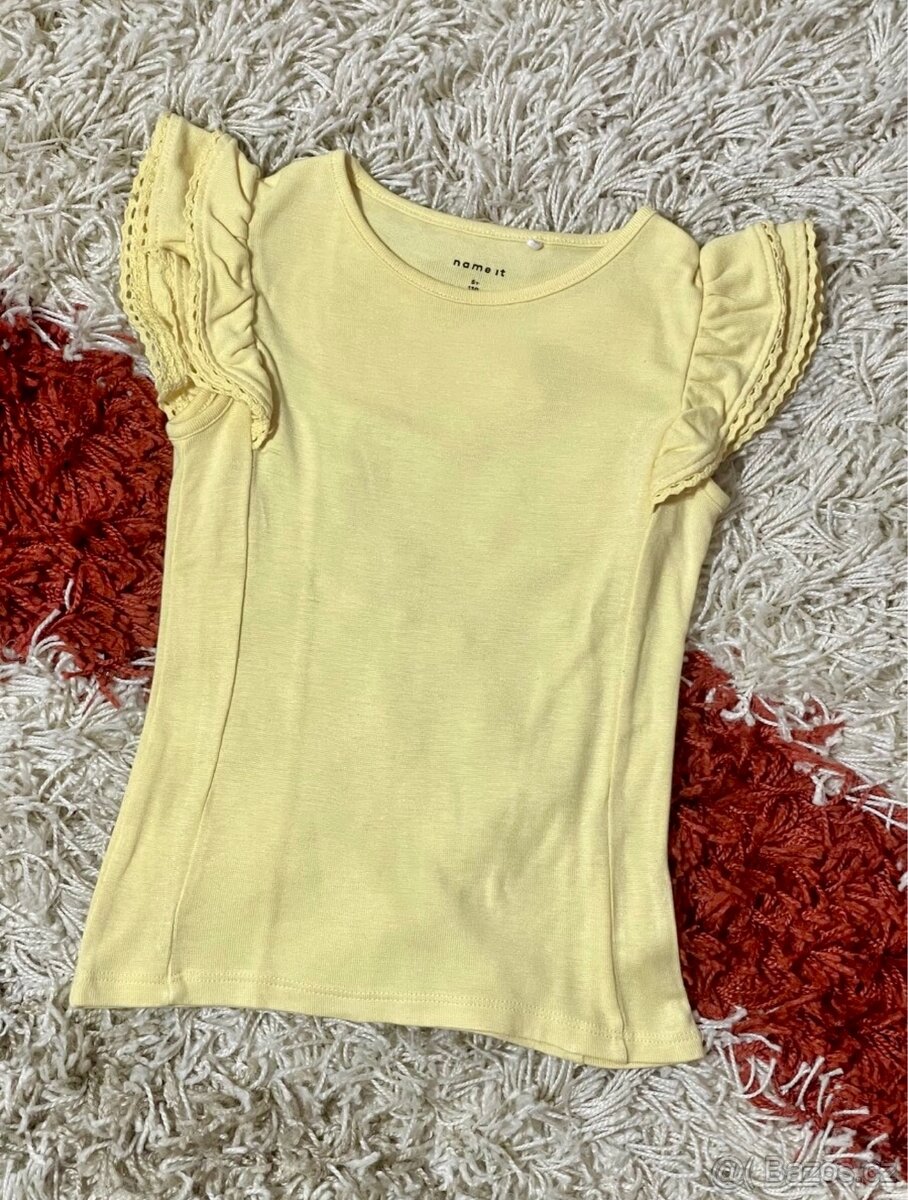 Pastelově žlutý top s volánkama Name It v.110 - 3