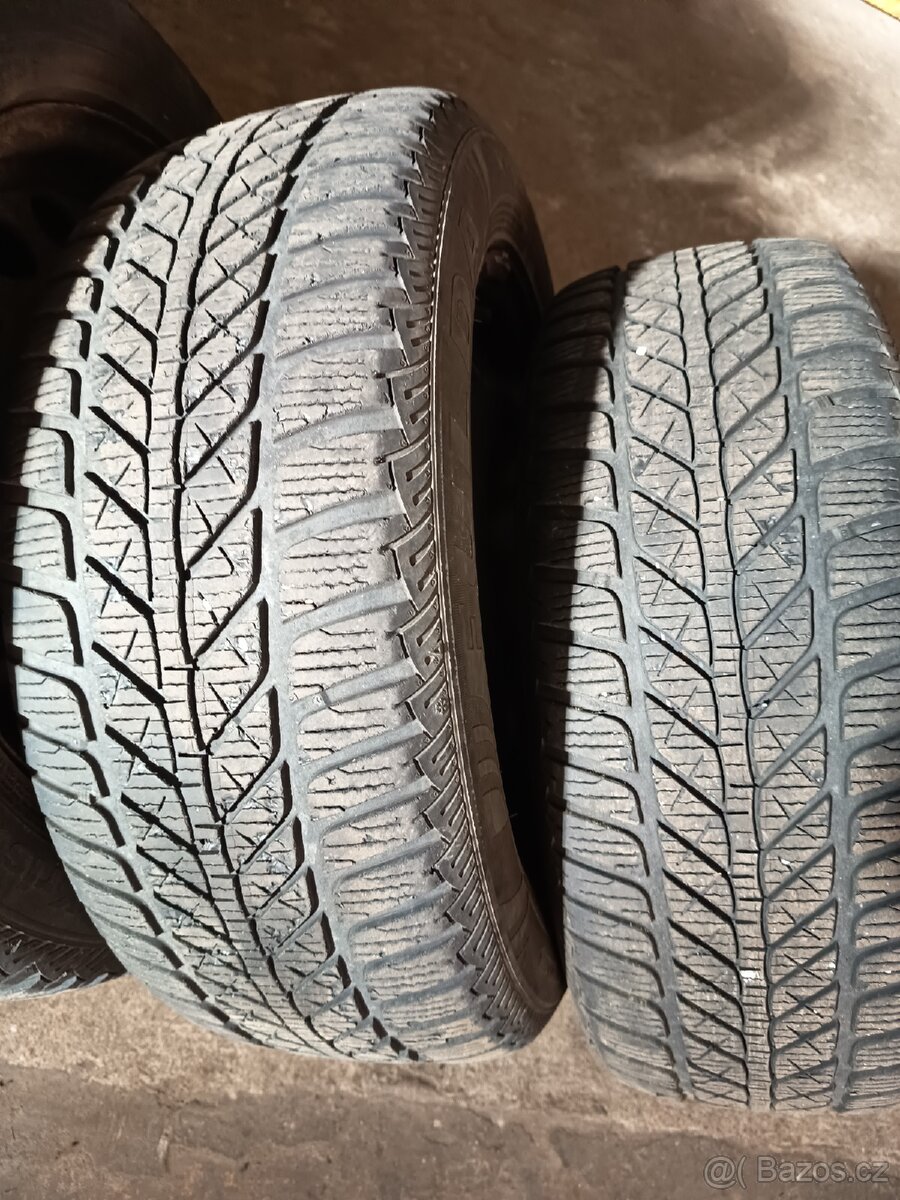 Sada kol zimní pneumatiky 215/55/16 5x110 - 3