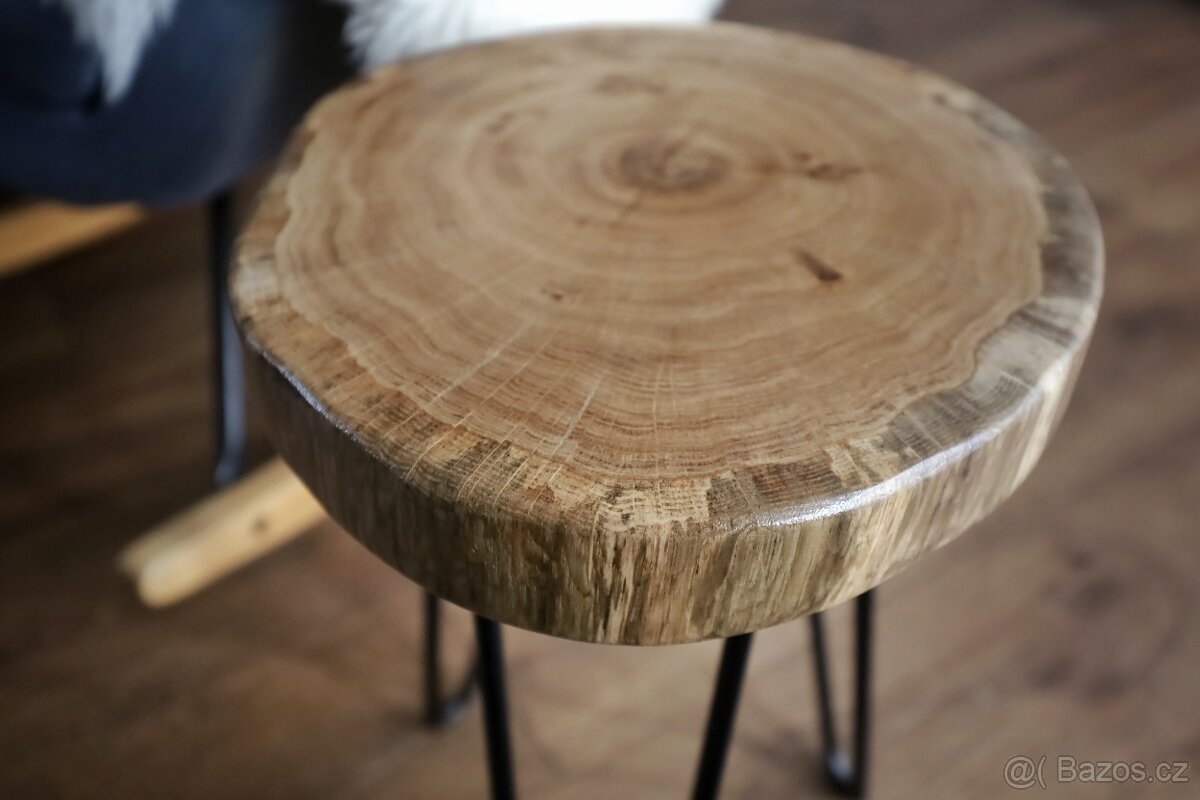 Odkládací stolek - 3