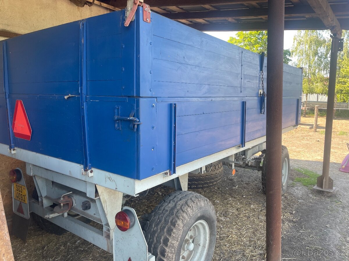 Traktorový vlek 8t - 3