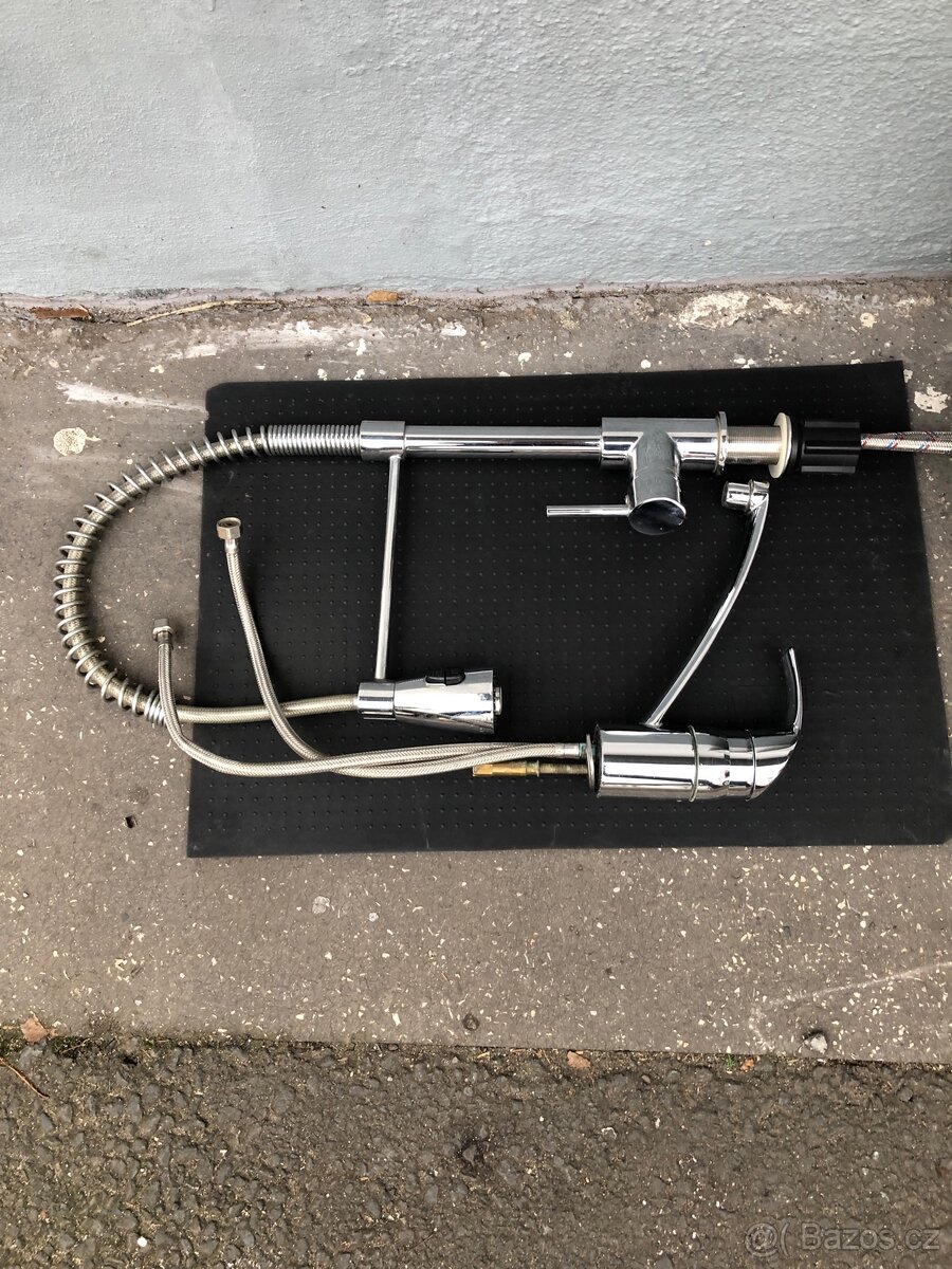 Dřez granit -baterie Grohe - 3