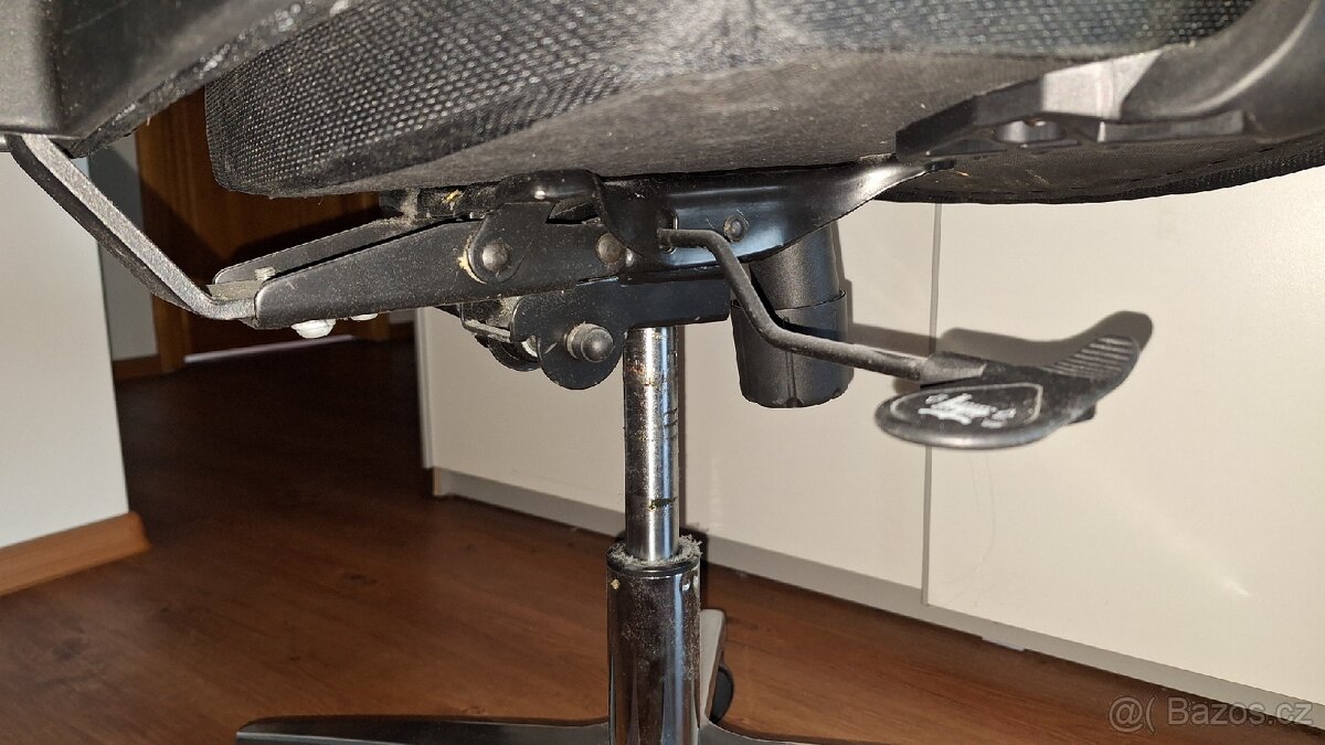 Kancelářská židle - 3