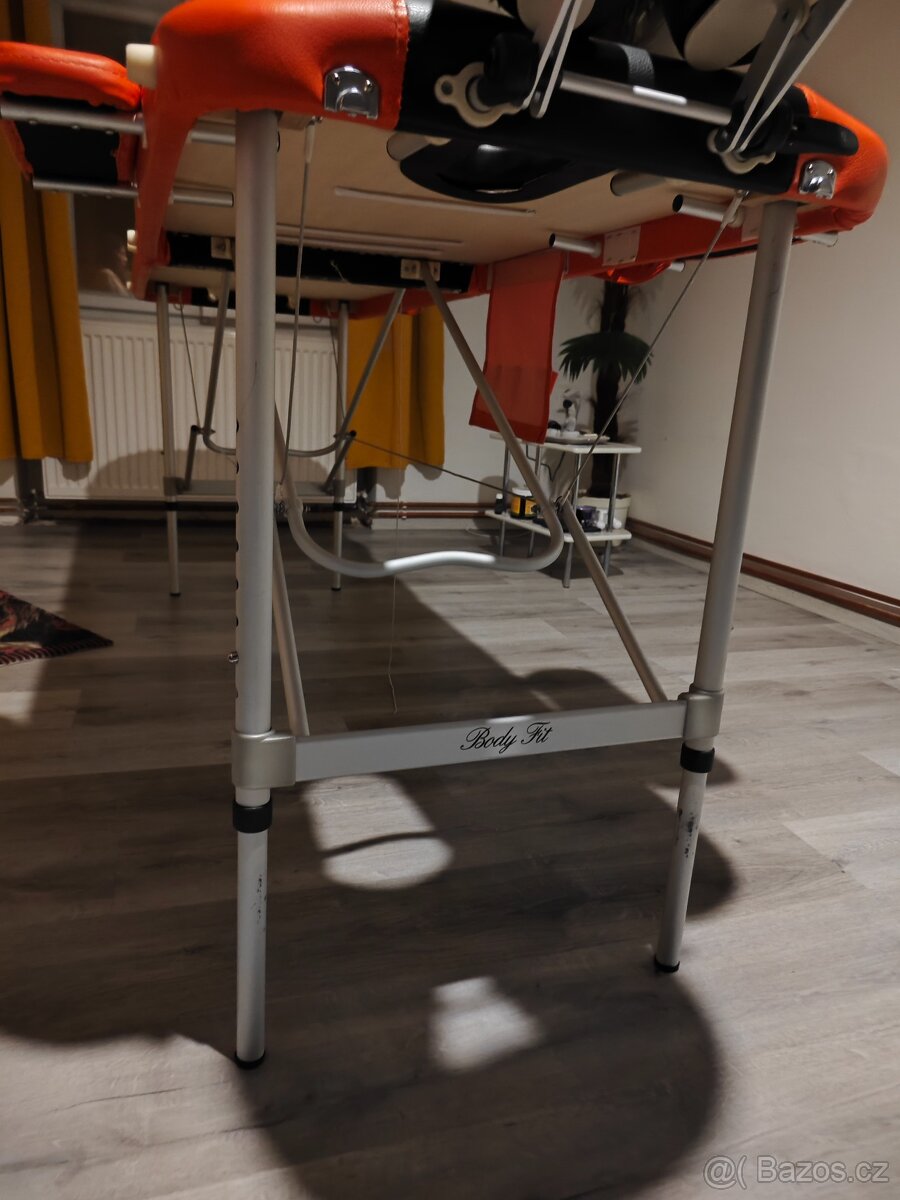 Stabilní masážní lehátko - 3