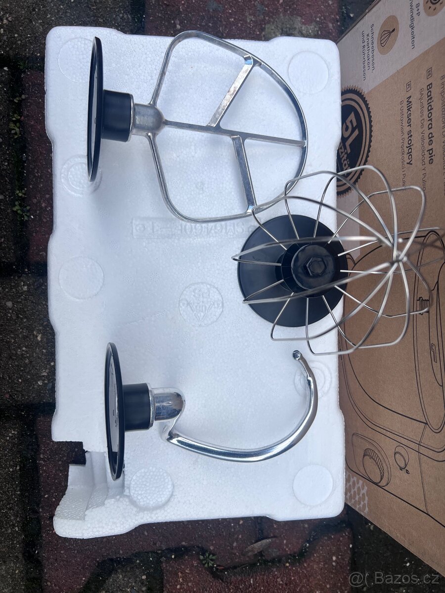 Kuchyňský robot - 3