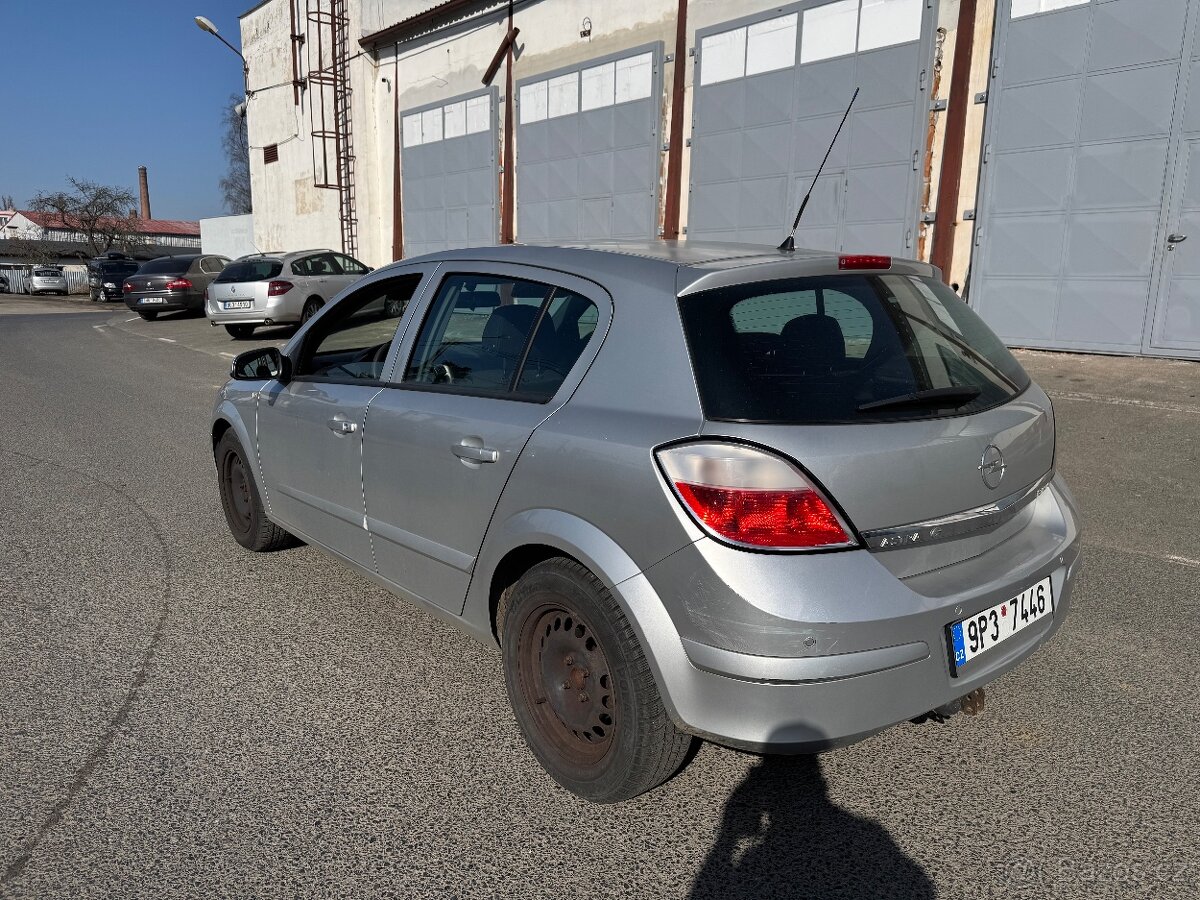 Opel Astra 1.6 benzin - 3