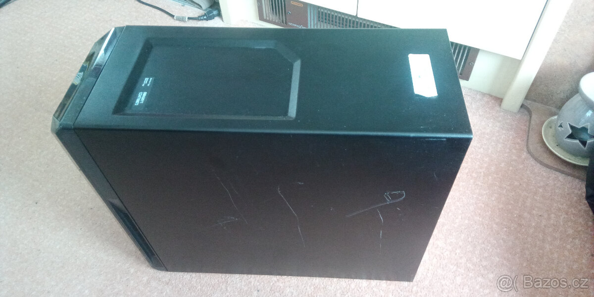 Stolní počítač Dell Vostro - 3