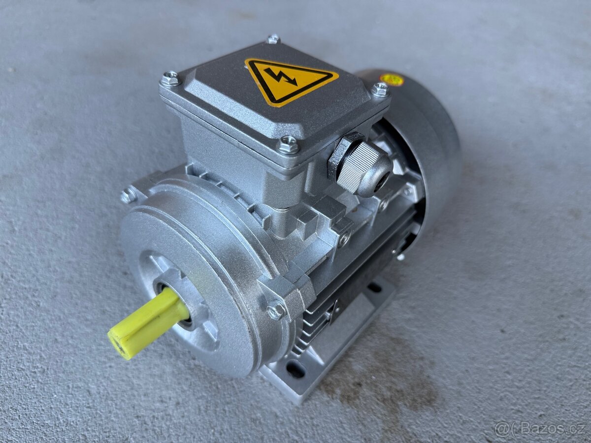 3-fázový eletromotor 750W 1400ot/min - 3