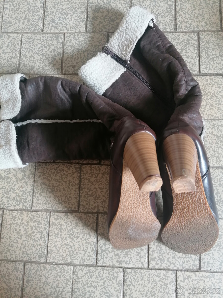 Hnědé kozačky - 3