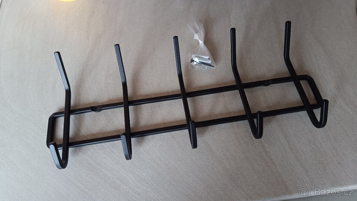 Věšák/ háčky na šaty do předsíně - 3