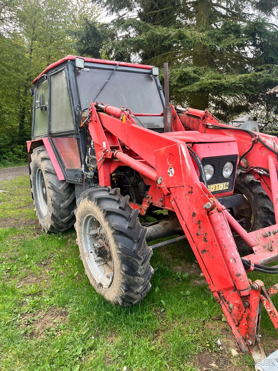 Zetor 6945 s nakladačem - 3