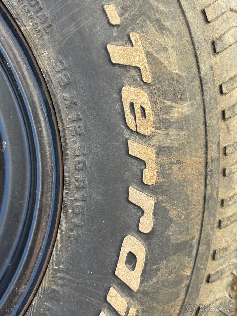 33x12,5x15 BF Goodrich 6x139,7 - 3