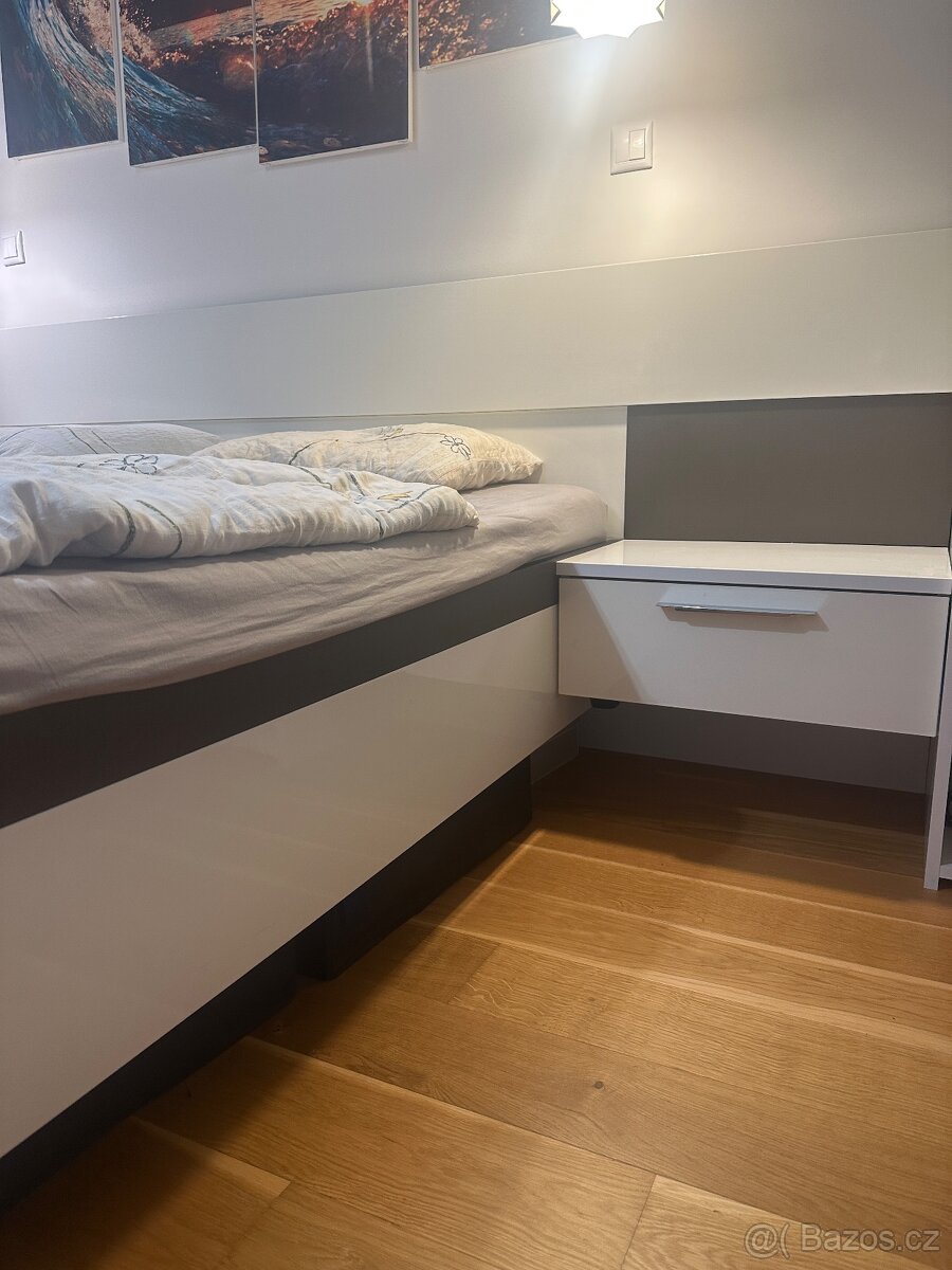 Moderní postel s úložným prostorem - 3