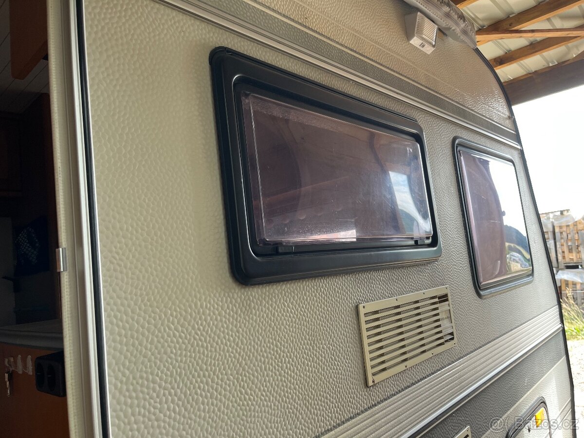 Obytný karavan - 3