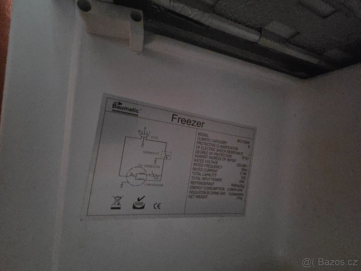 Menší mrazák Baumatic - 3