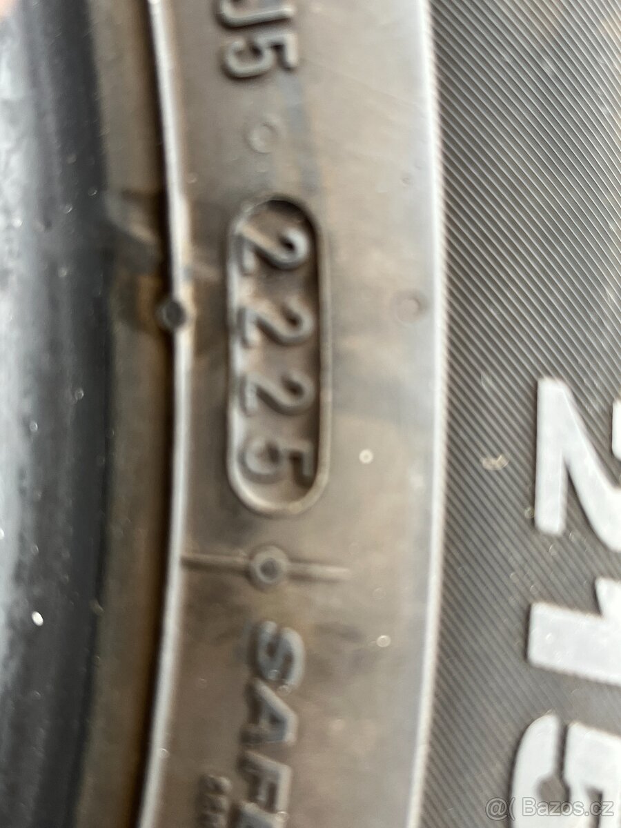 KUMHO 215/55r17 - zánovní - 3