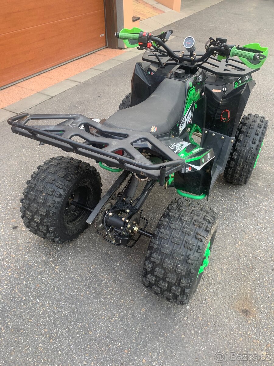 Dětská čtyřkolka 125ccm