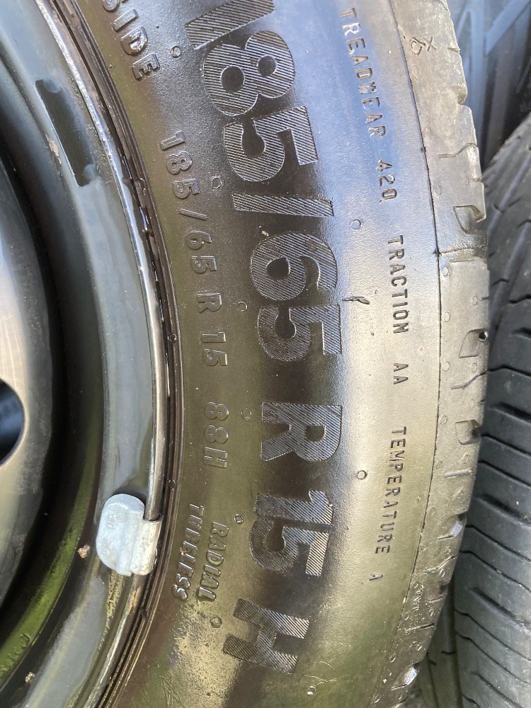 Disky a pneu Continental 185/65/15 Fabia 4 + poklice - 3