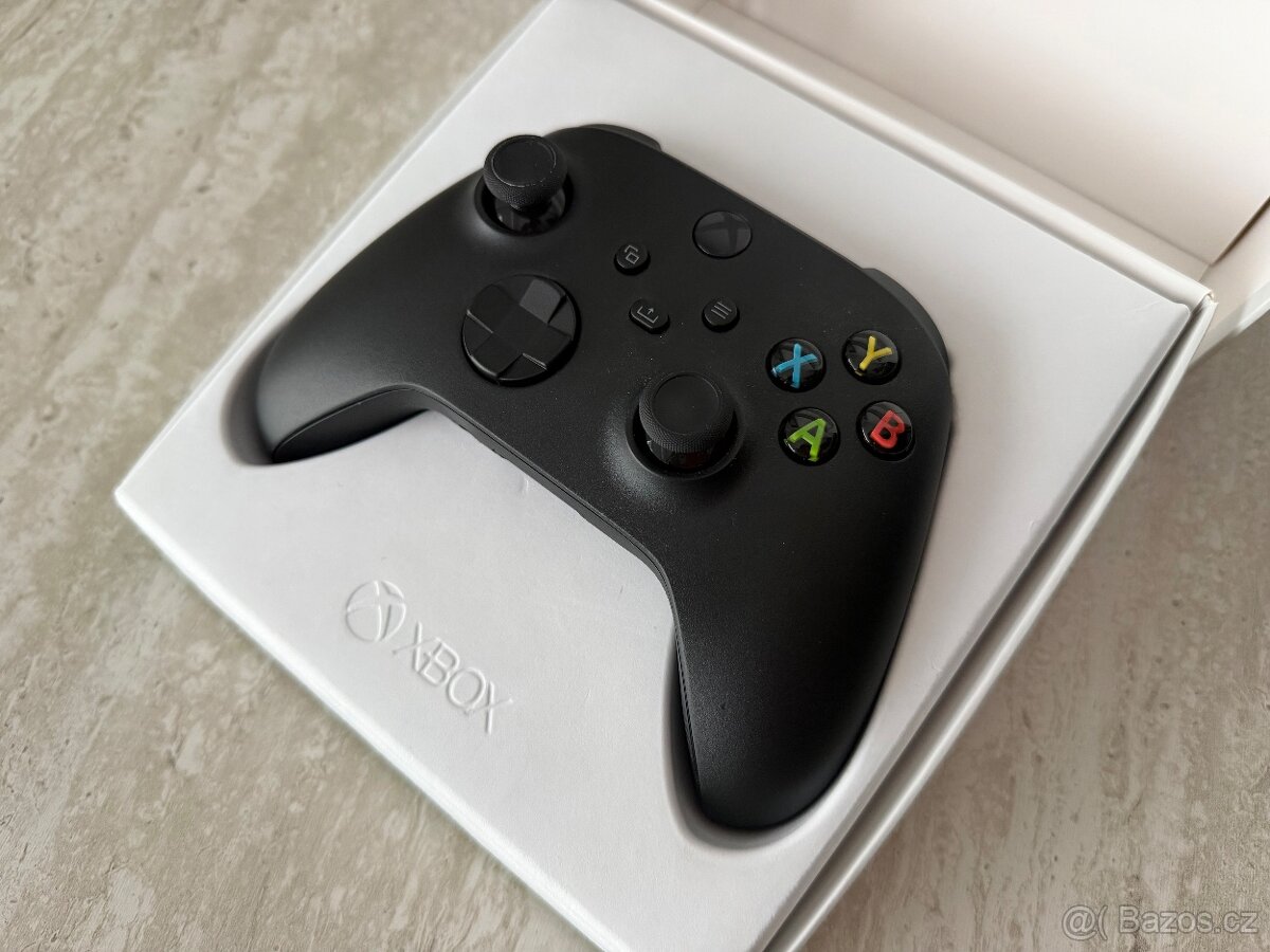 Xbox Wireless Controller – Carbon Black - 3