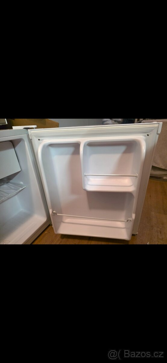 Malá mini lednička - 3