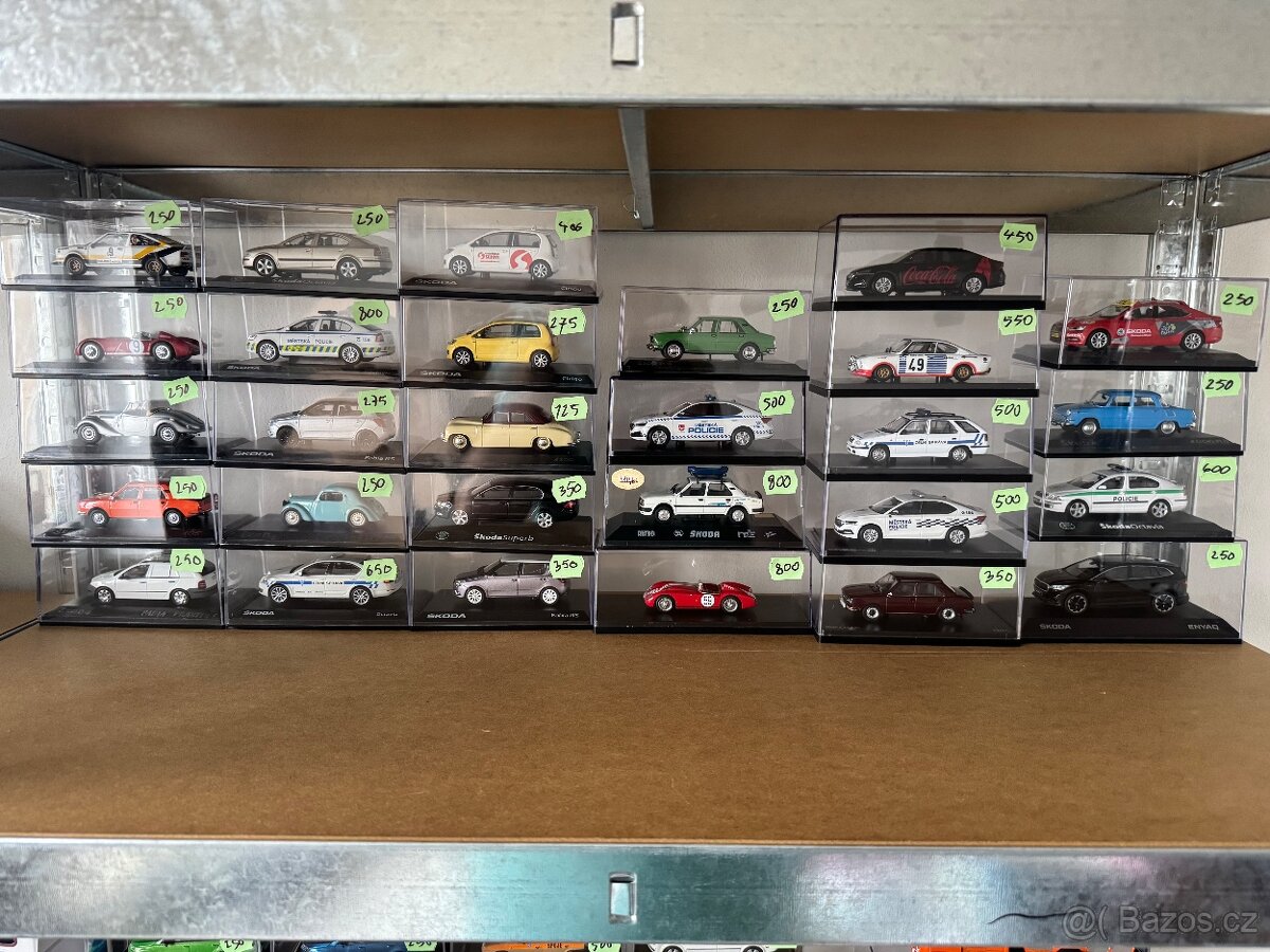 Vánoční výprodej autobusů/osobních 1:43 Abrex Foxtoys moje - 3