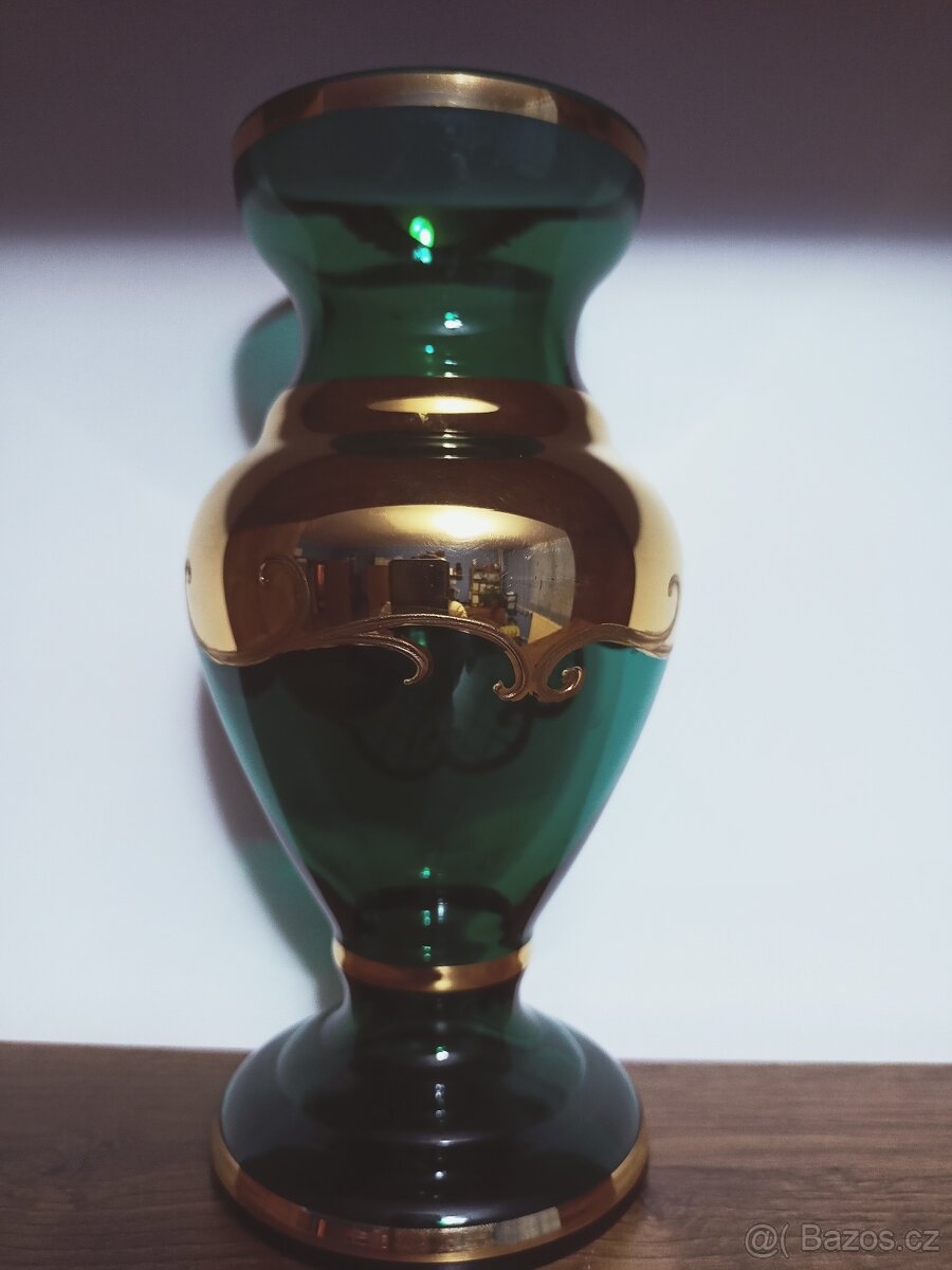 novoborské sklo - střední vázička - 3