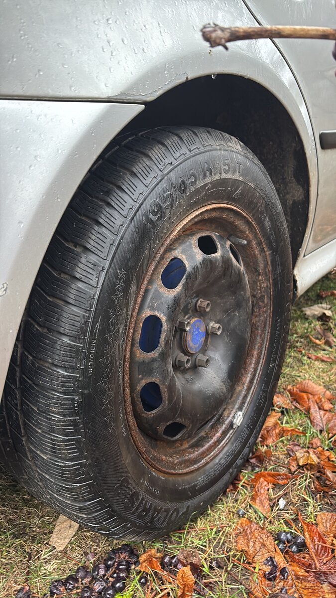 5x100 r15 195/65/15 zimní kola Octavia 1, golf 4, audi a3 - 3