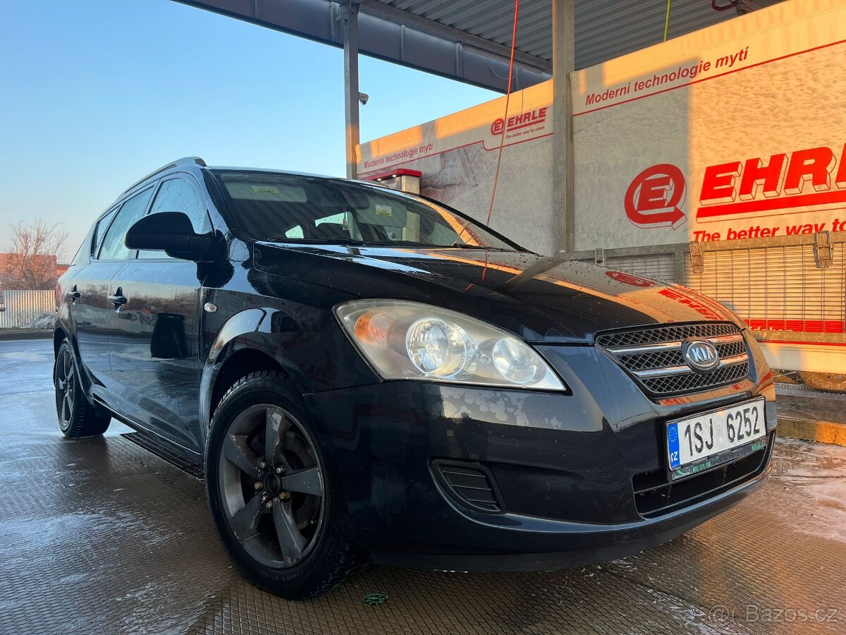 Kia Ceed 1.4i + LPG. Rok 2010. Tempomat. Klima - 3