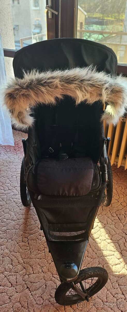 Sportovní kočárek - 3