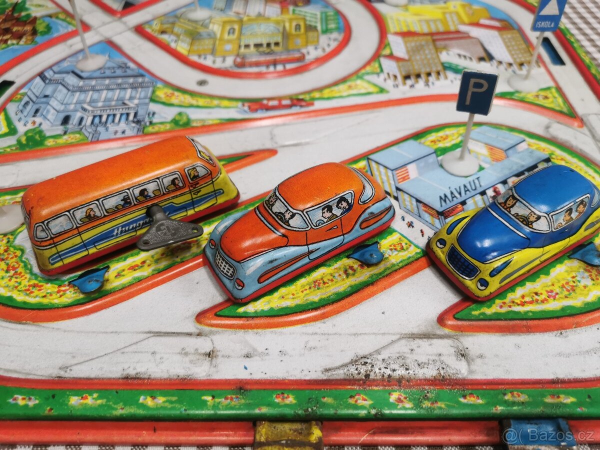 Maďarská plechová autodráha - 3