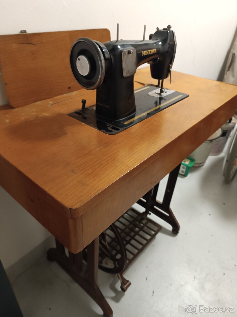 Šicí stroj Minerva - 3