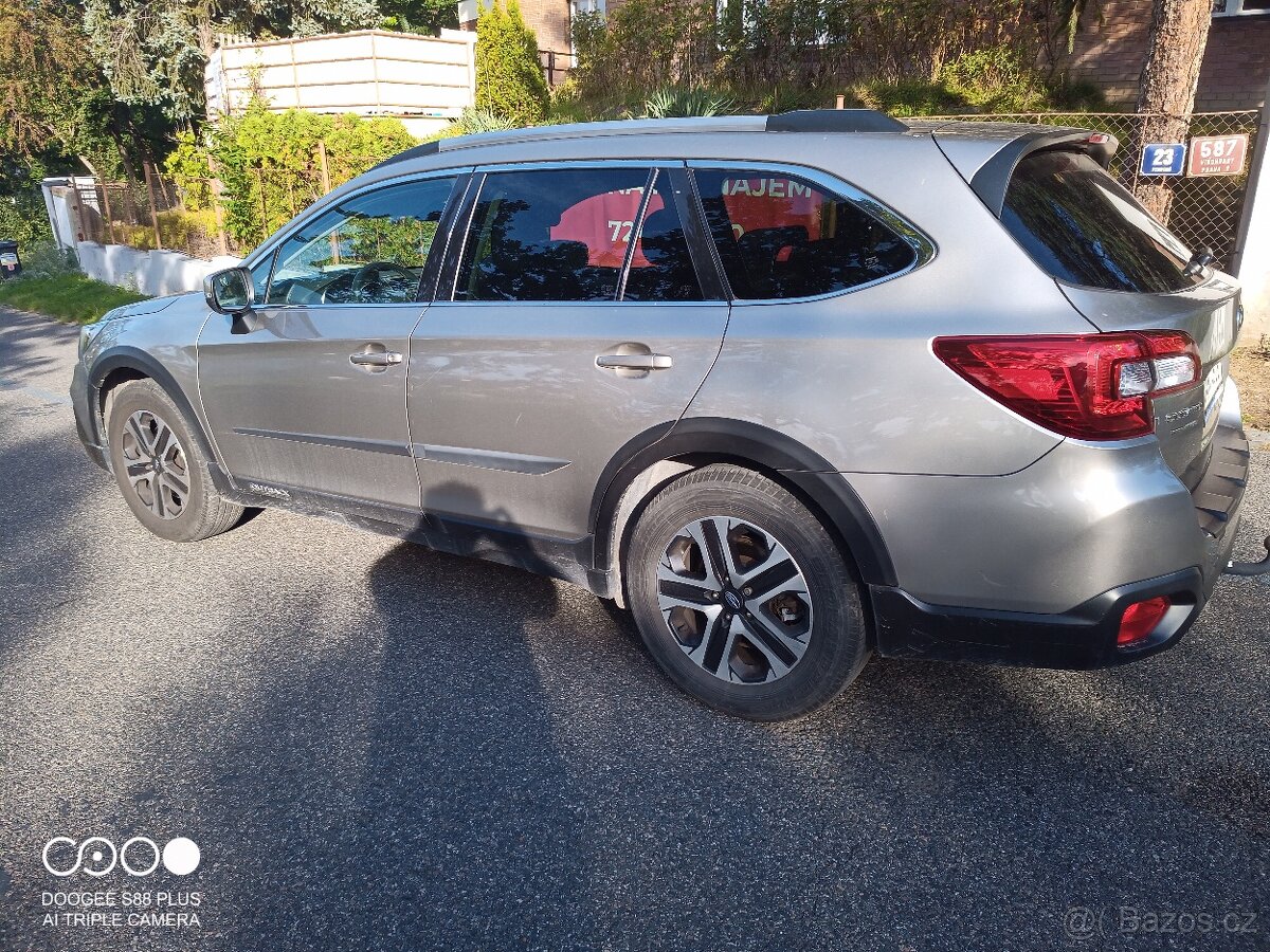Prodám Subaru Outback 2,5 benzin - 3