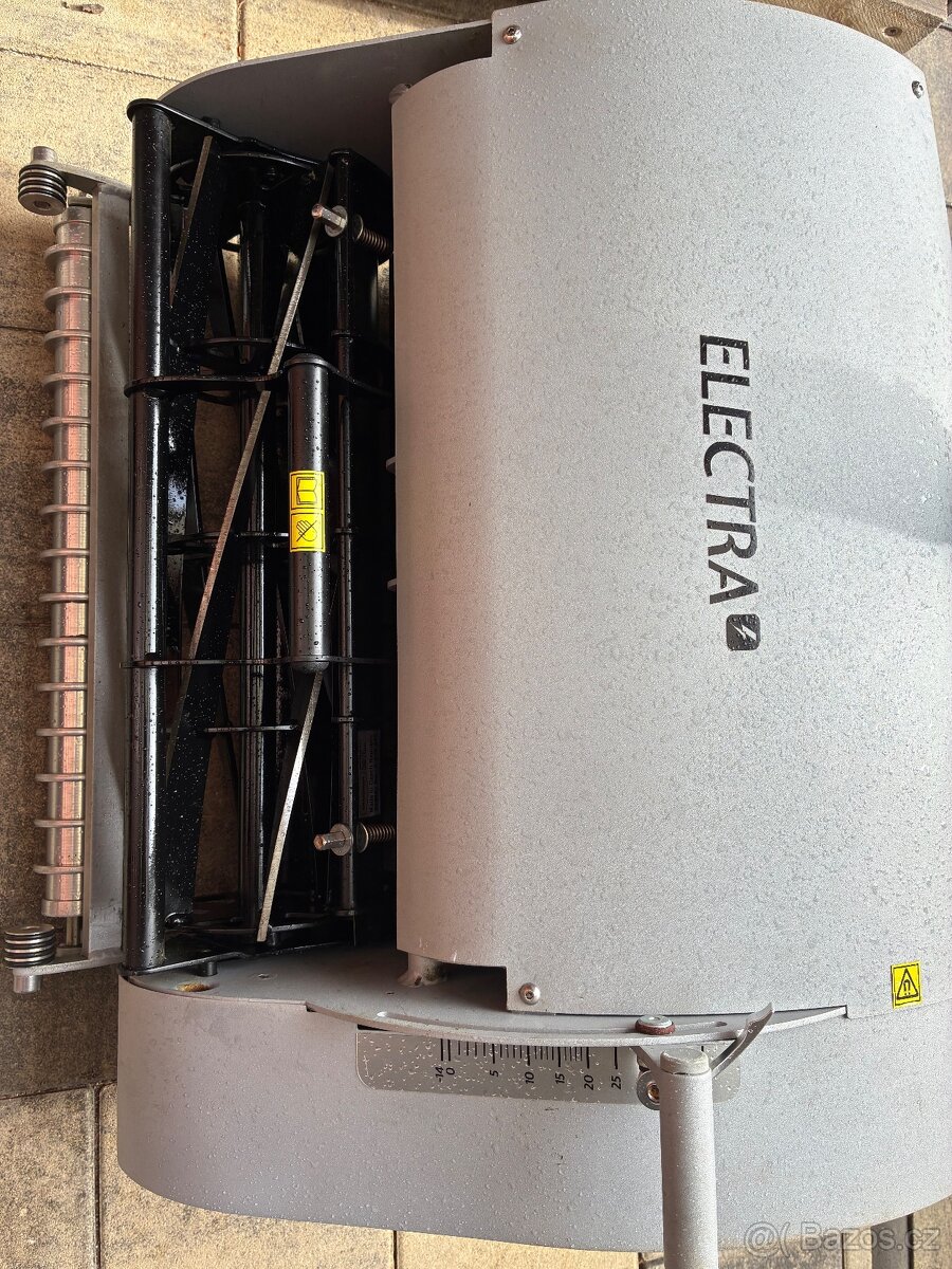 Vřetenová sekačka Swardman Electra - 3