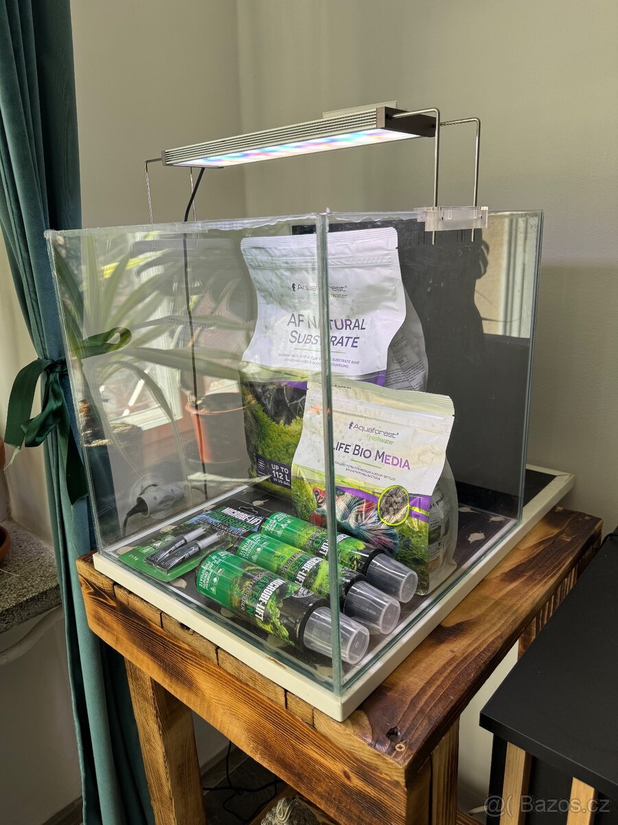 Prodám Akvárium - 3