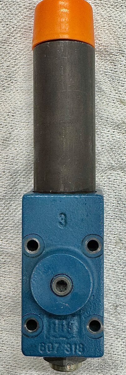 REXROTH redukční hydraulický ventil - 3