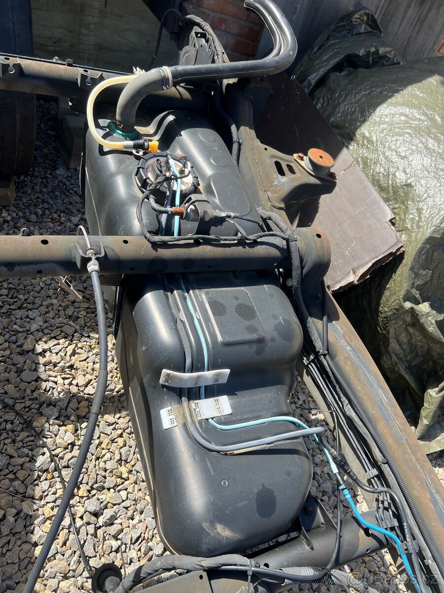 Volkswagen Amarok - 3