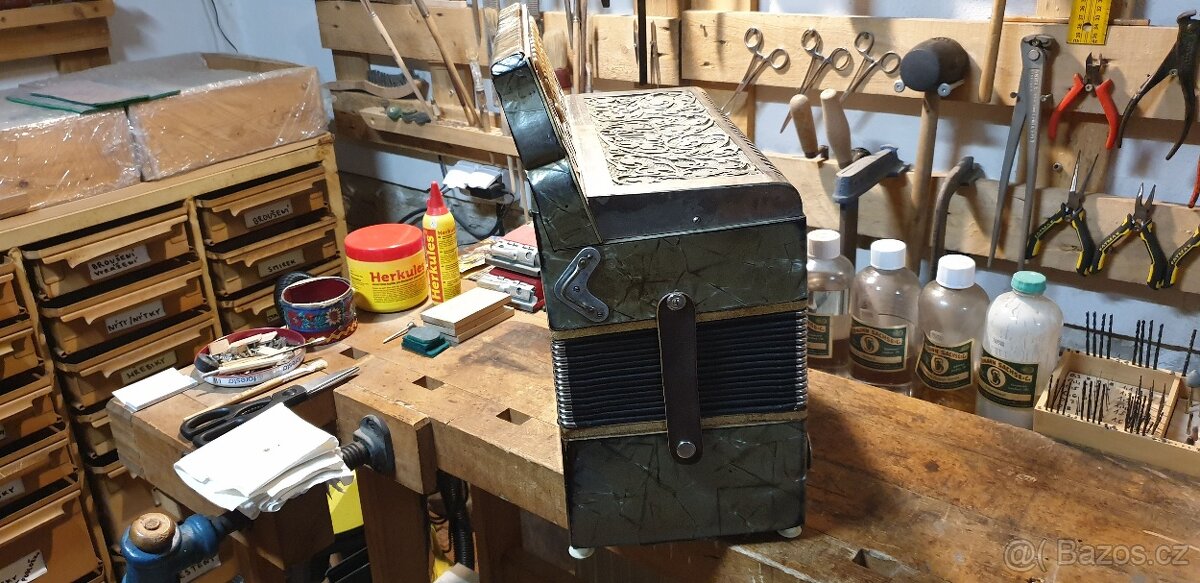 Heligonka CFB 3 hlas - Jan Klásek Louny - 3