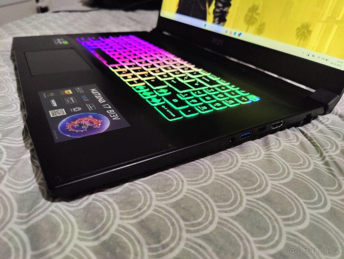 Herní notebook msi katana 17" i9 13gen, rtx 4070 - 3