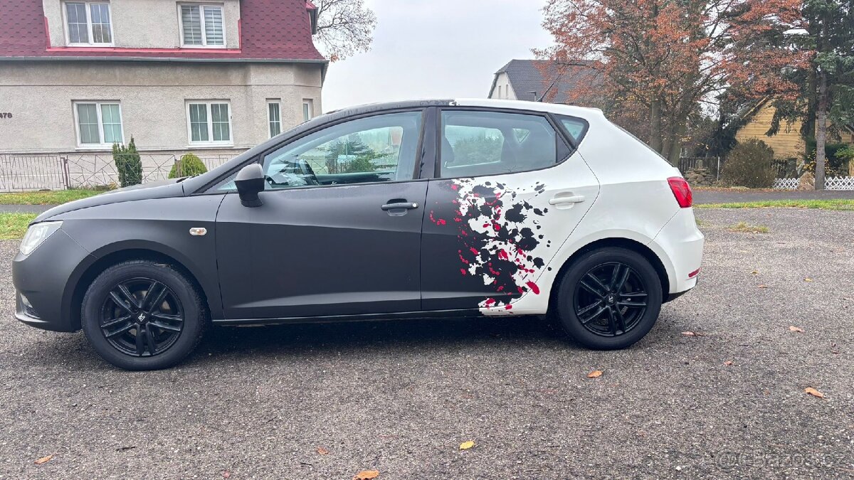 SEAT Ibiza 1,4i 16V rv 2013 - 3