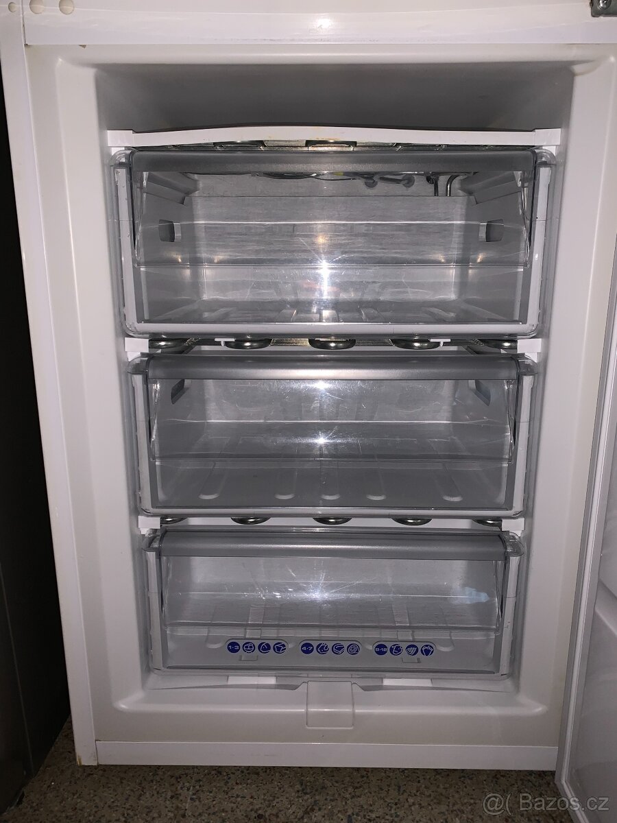 Lednice WHIRLPOOL ARC5753 - 3