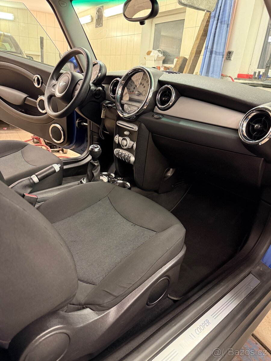 Čištění interiéru a exteriéru vozidel - 3